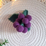 Ręcznie robiony brelok Winogrona fioletowe na szydełku Handmade Bawełna
