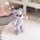 Szary kotek 18 cm maskotka szydełkowa ręcznie robiona handmade