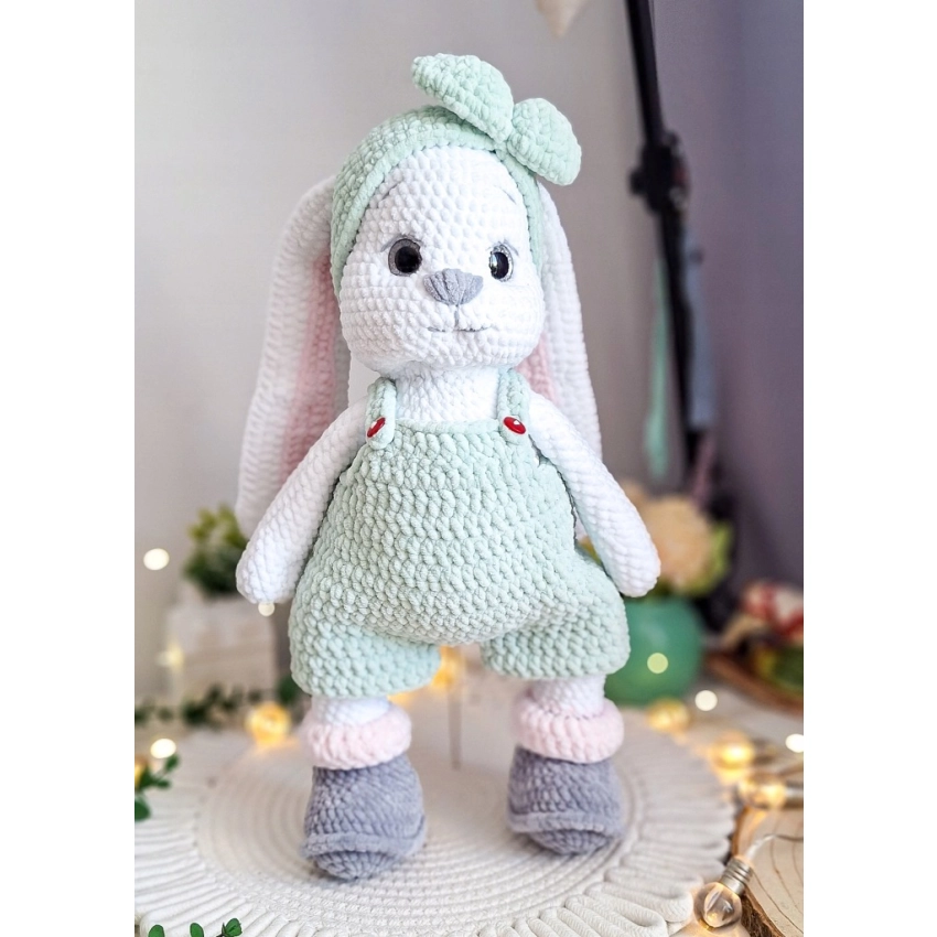Duży pluszowy zajączek 45 cm maskotka z ubrankiem prezent Montessori