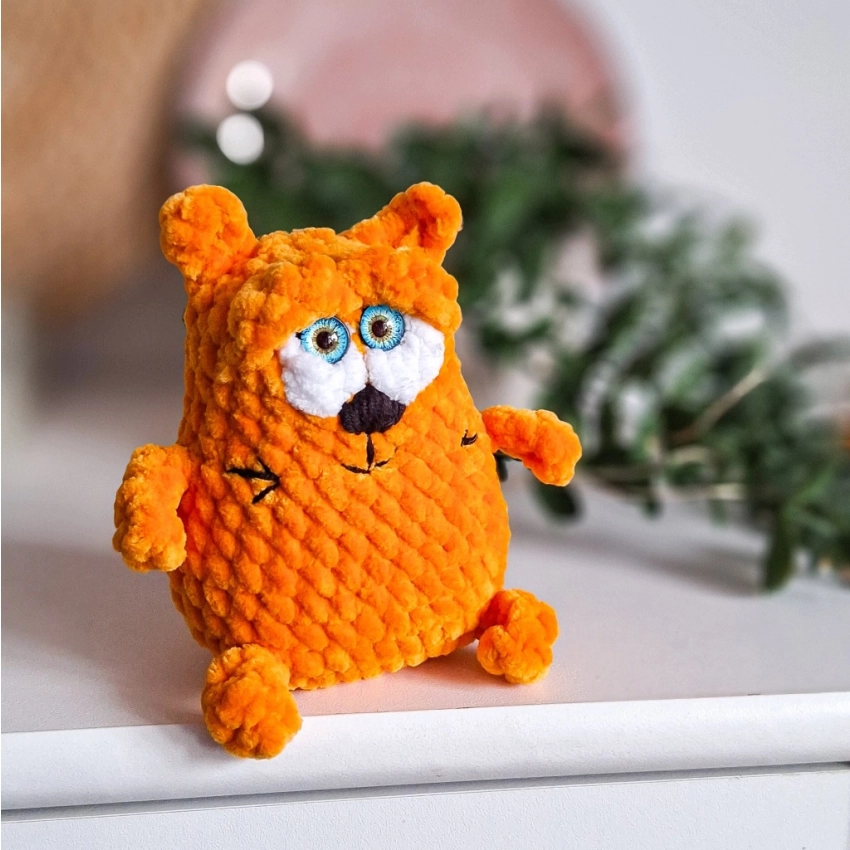Brelok Pluszowy Pomarańczowy Kot Handmade Szydełko 18 cm Prezent